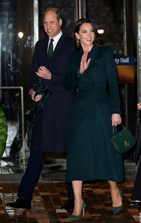 Kate Middleton green Burberry dress